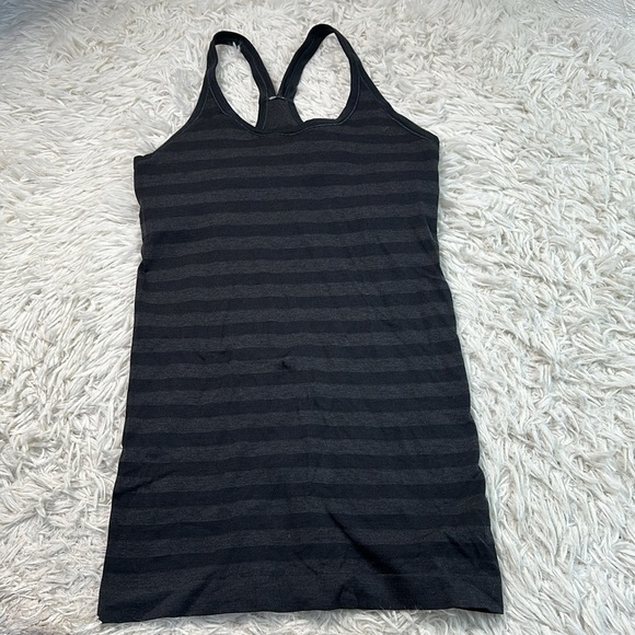 Lululemon Ebb To Street Tank Heathered Black - Picture 1 of 4